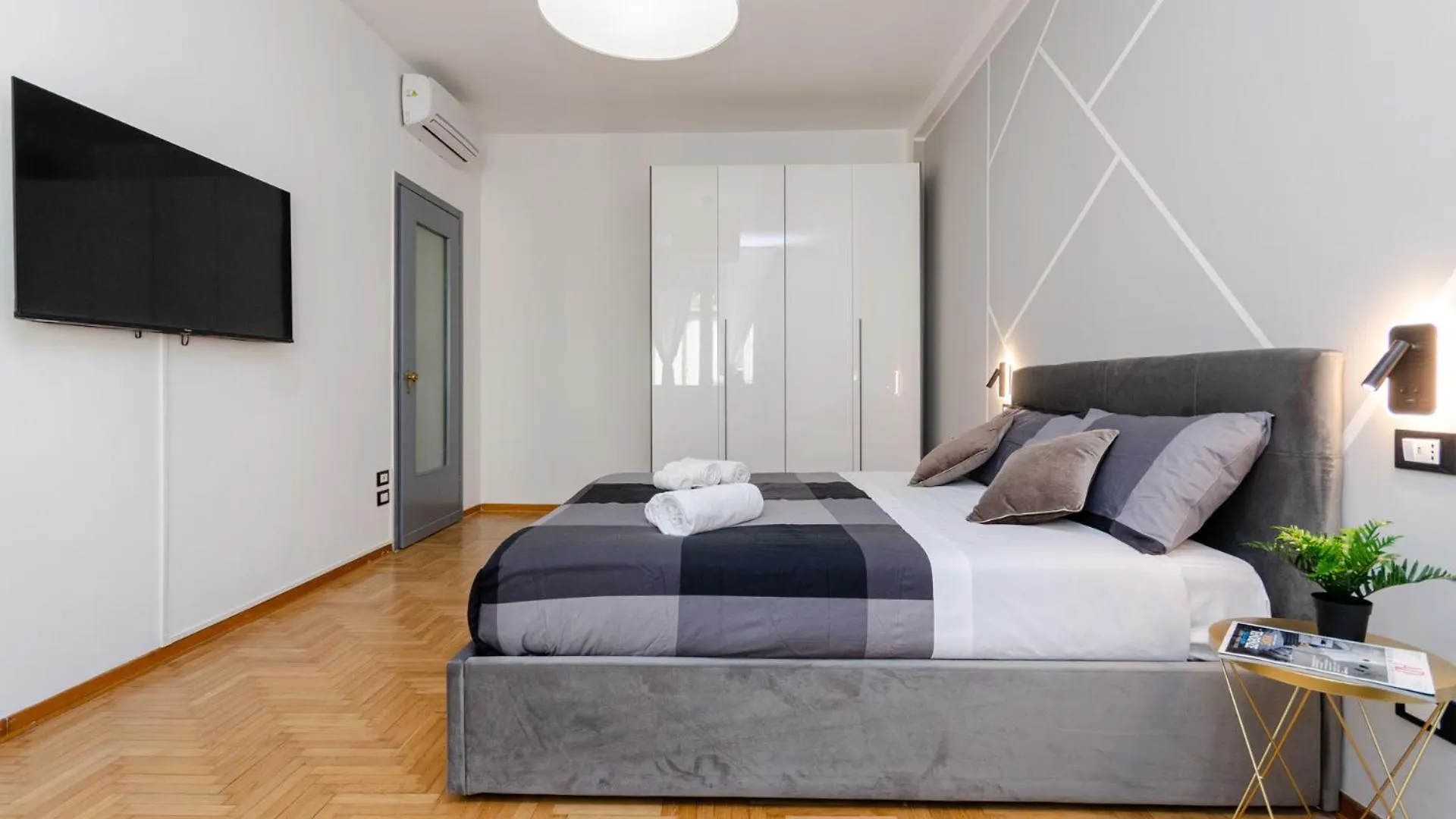 Vivimihome - Vivi I Navigli Elegante E Centrale Милан 0*,
